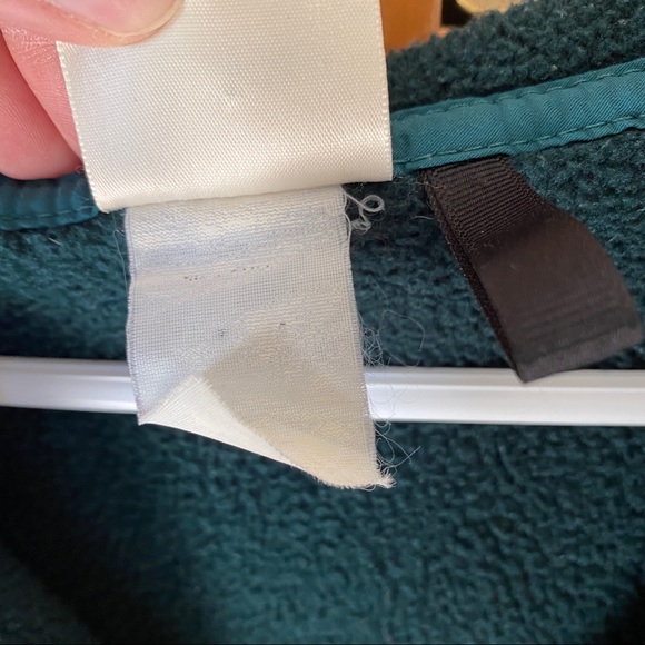 LL Bean Forest Green Fleece Zip-Up - Picture 8 of 9